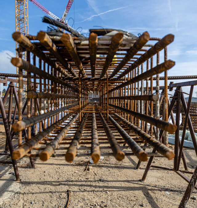 Renforcement de structures en acier à Sanem : solutions pour des constructions robustes